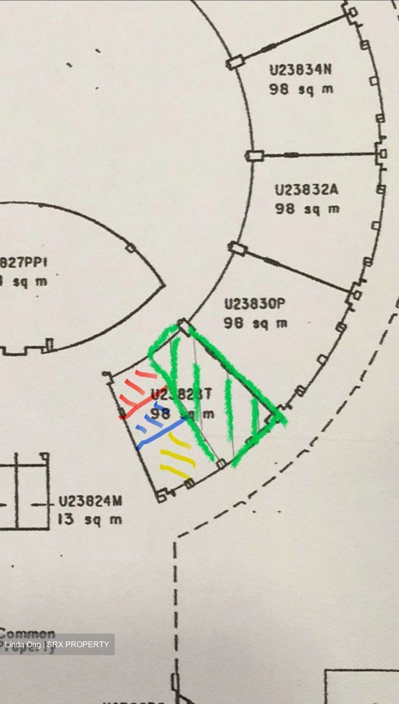Elias Mall (D18), Retail #554872601